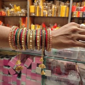 Meet your Posher, Vaishali